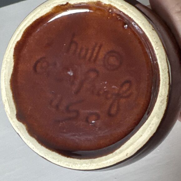 Vintage Hull Pottery - Brown Drip Glaze Sugar Bowl with Lid - Oven Proof USA - Picture 6 of 10